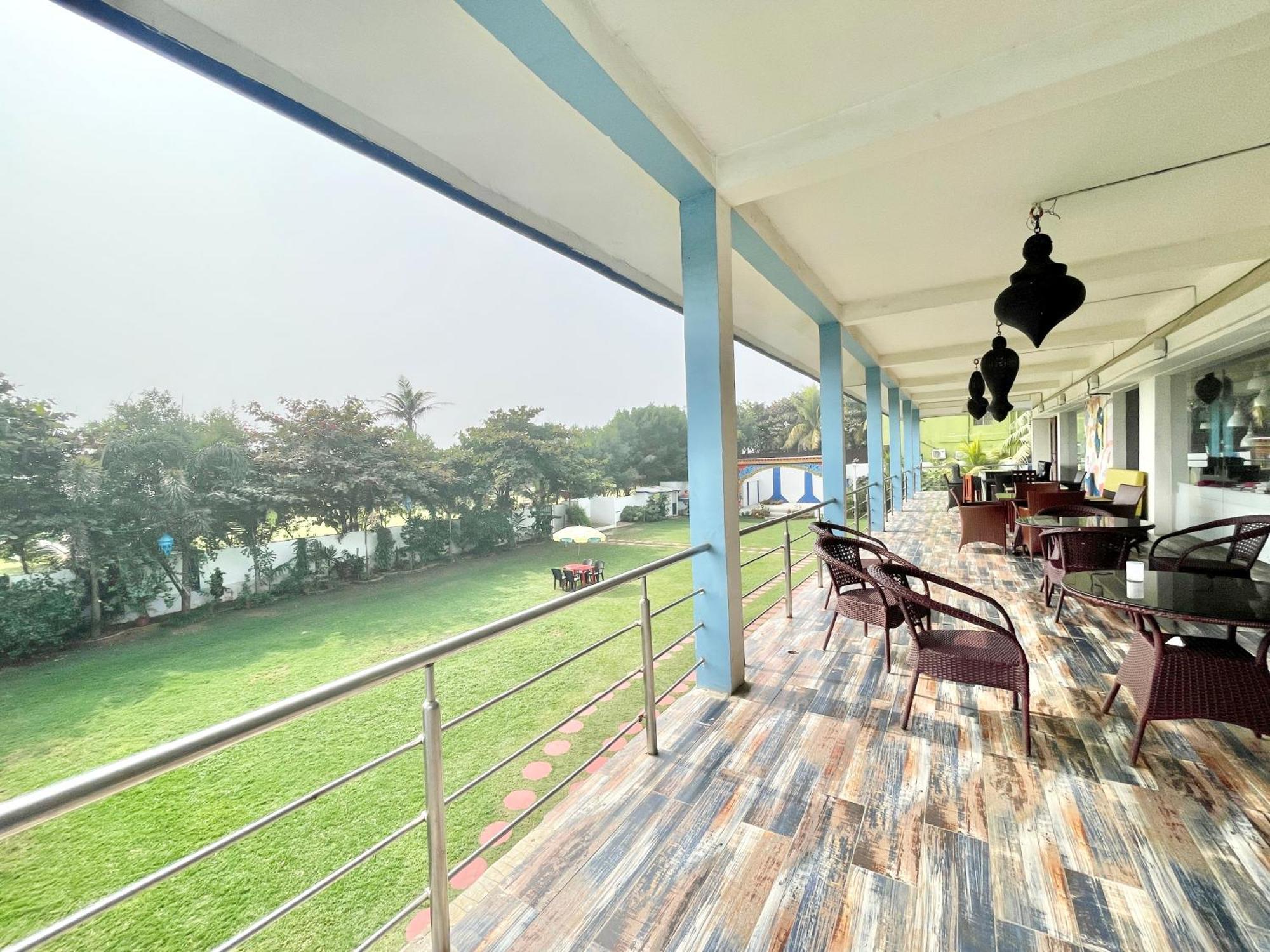 Hotel V-I Near Sea , Puri Private-Park -Gym-Spa Fully-Airconditioned-Hotel Lift-And-Parking-Facilities Breakfast-Included Екстериор снимка