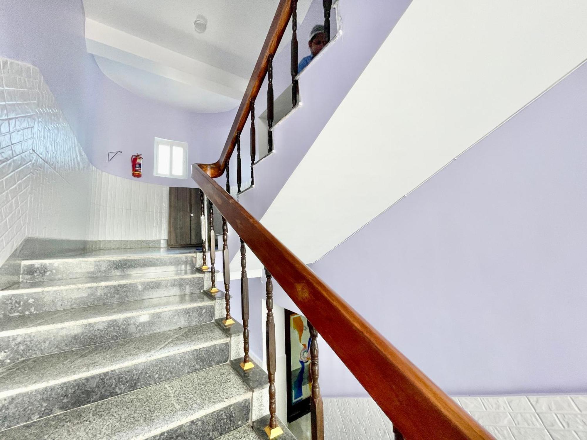 Hotel V-I Near Sea , Puri Private-Park -Gym-Spa Fully-Airconditioned-Hotel Lift-And-Parking-Facilities Breakfast-Included Екстериор снимка